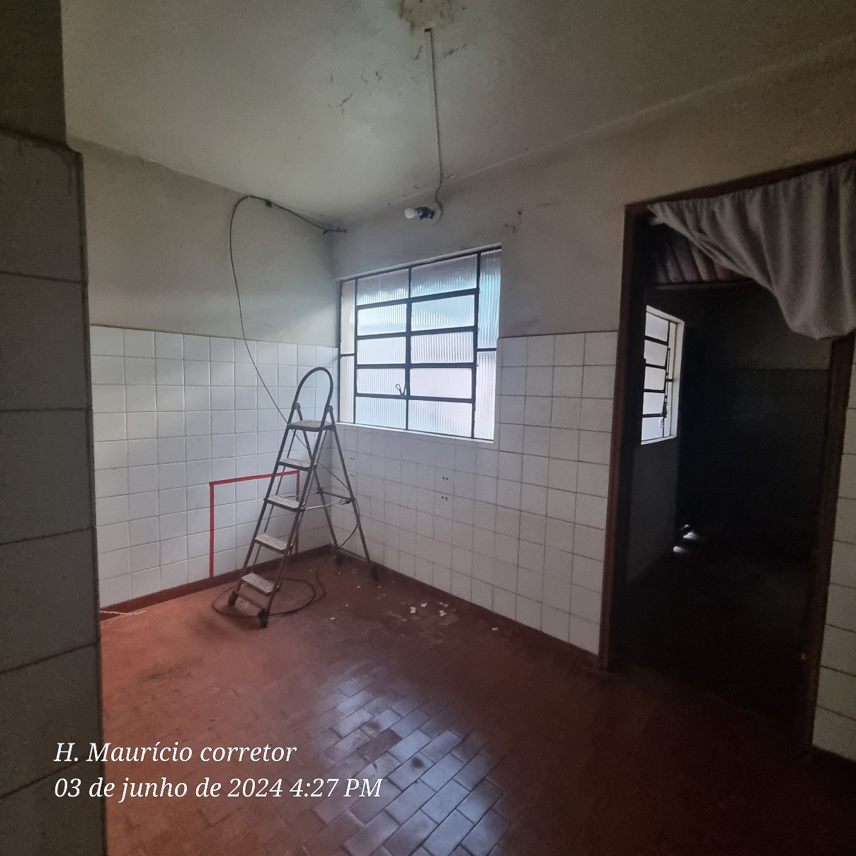 Imagem Casa com 6 Quartos à Venda, 220 m² em Vila Viana - Goiânia