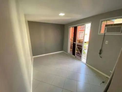 Imagem Casa de Condomínio com 4 Quartos à Venda, 200 m² em Recreio dos Bandeirantes - Rio de Janeiro Imagem Casa de Condomínio com 4 Quartos à Venda, 200 m² em Recreio dos Bandeirantes - Rio de Janeiro