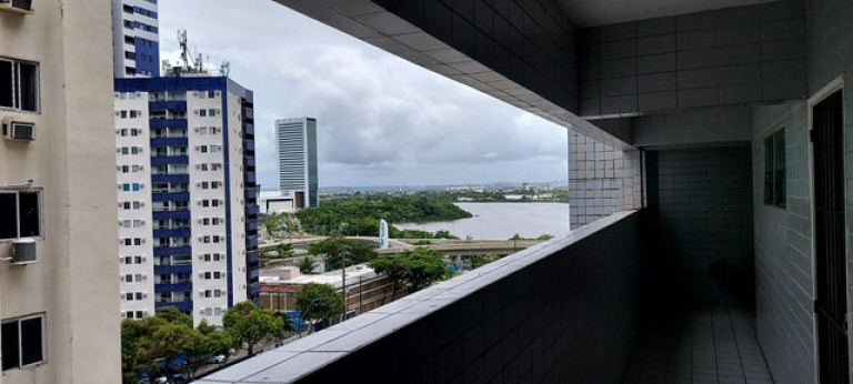 Imagem Apartamento com 3 Quartos à Venda, 90 m² em Pina - Recife