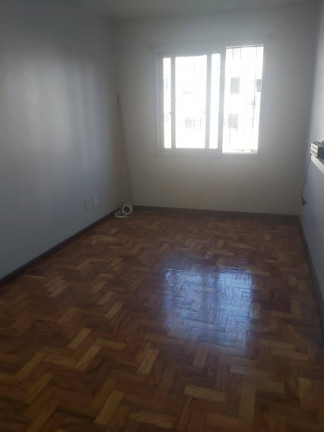 Imagem Apartamento com 1 Quarto à Venda,  em Vila Ipiranga - Porto Alegre