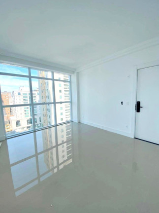 Imagem Apartamento com 3 Quartos à Venda,  em Meia Praia - Itapema