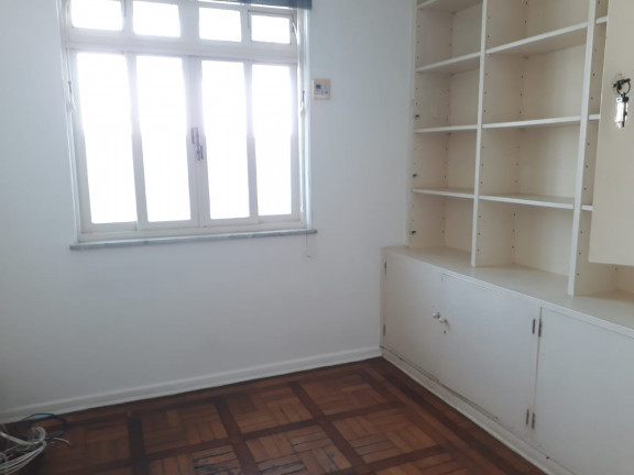 Imagem Casa com 3 Quartos à Venda, 251 m² em Jardim das Bandeiras - São Paulo