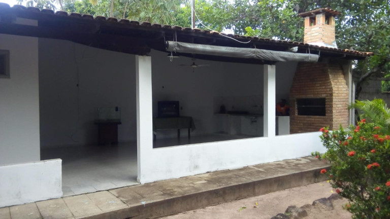 Imagem Casa com 2 Quartos à Venda, 360 m²em Setor Nova Aruanã  - Aruanã
