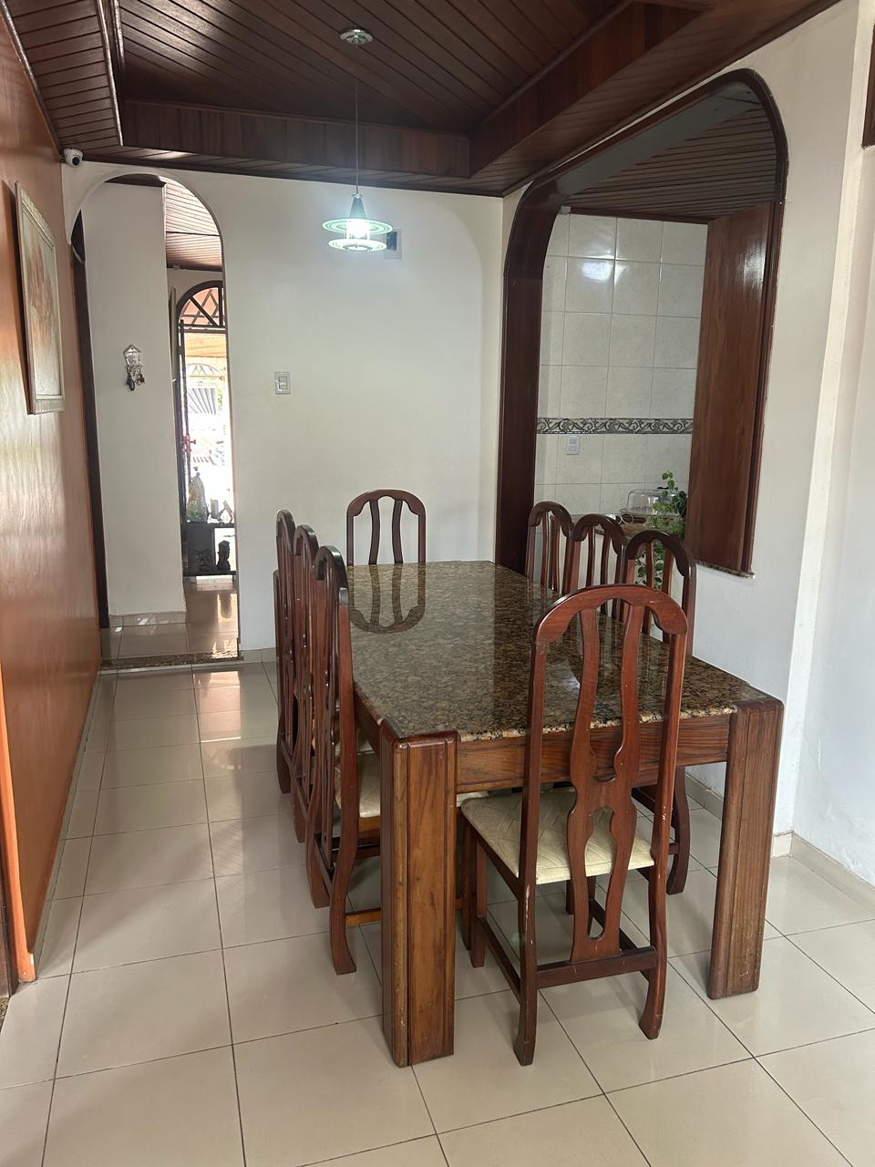 Imagem Casa com 4 Quartos à Venda, 240 m²em Marambaia - Belém