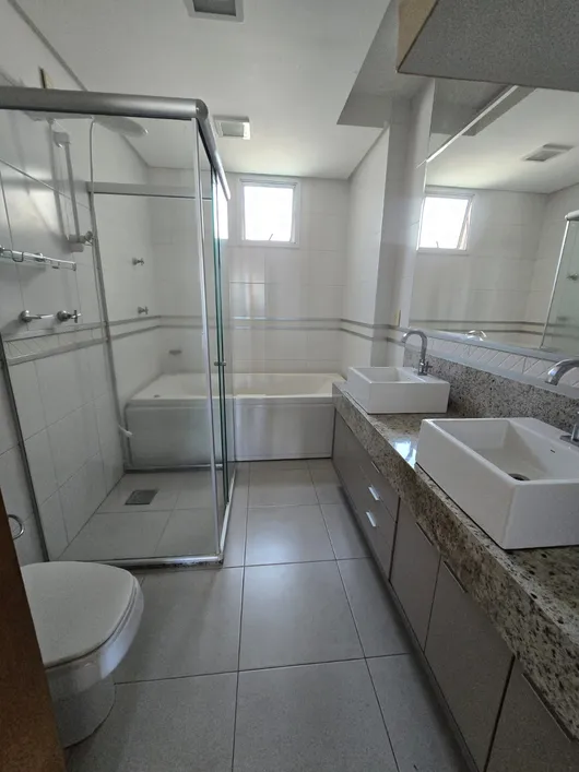 Imagem Apartamento com 3 Quartos à Venda, 200 m²em Umarizal - Belém