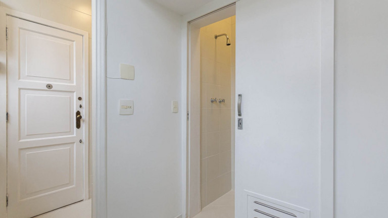 Imagem Apartamento com 2 Quartos à Venda, 64 m² em Ipanema - Rio de Janeiro