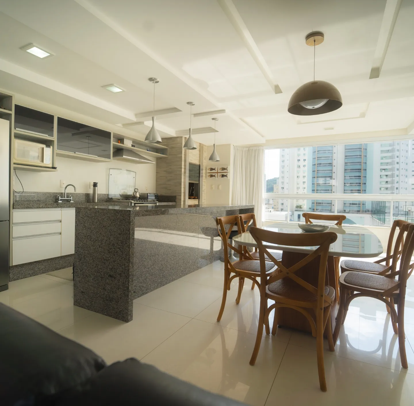 Imagem Apartamento com 3 Quartos à Venda, 98 m²em Pioneiros - Balneário Camboriú