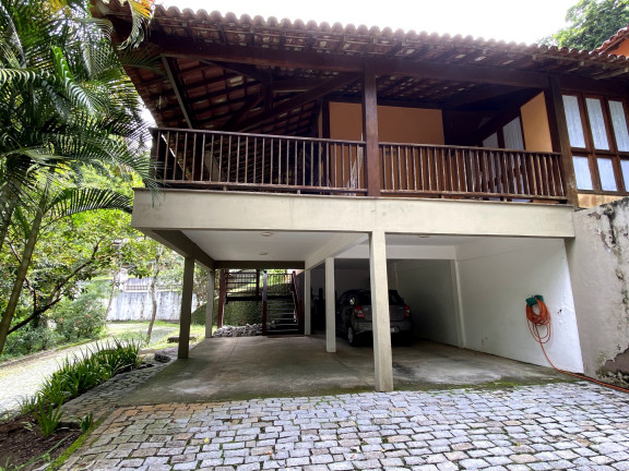 Imagem Casa de Condomínio com 4 Quartos à Venda, 250 m² em Maria Paula - Niterói