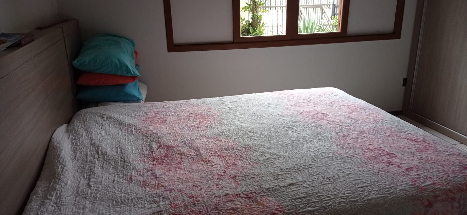 Imagem Casa com 3 Quartos à Venda, 360 m² em - Imagem Casa com 3 Quartos à Venda, 360 m² em -