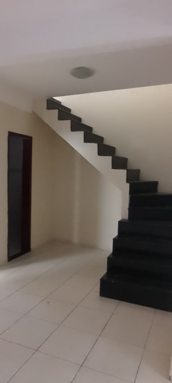 Imagem Casa com 4 Quartos à Venda, 315 m²em Solar dos Lusitanos - São Luís