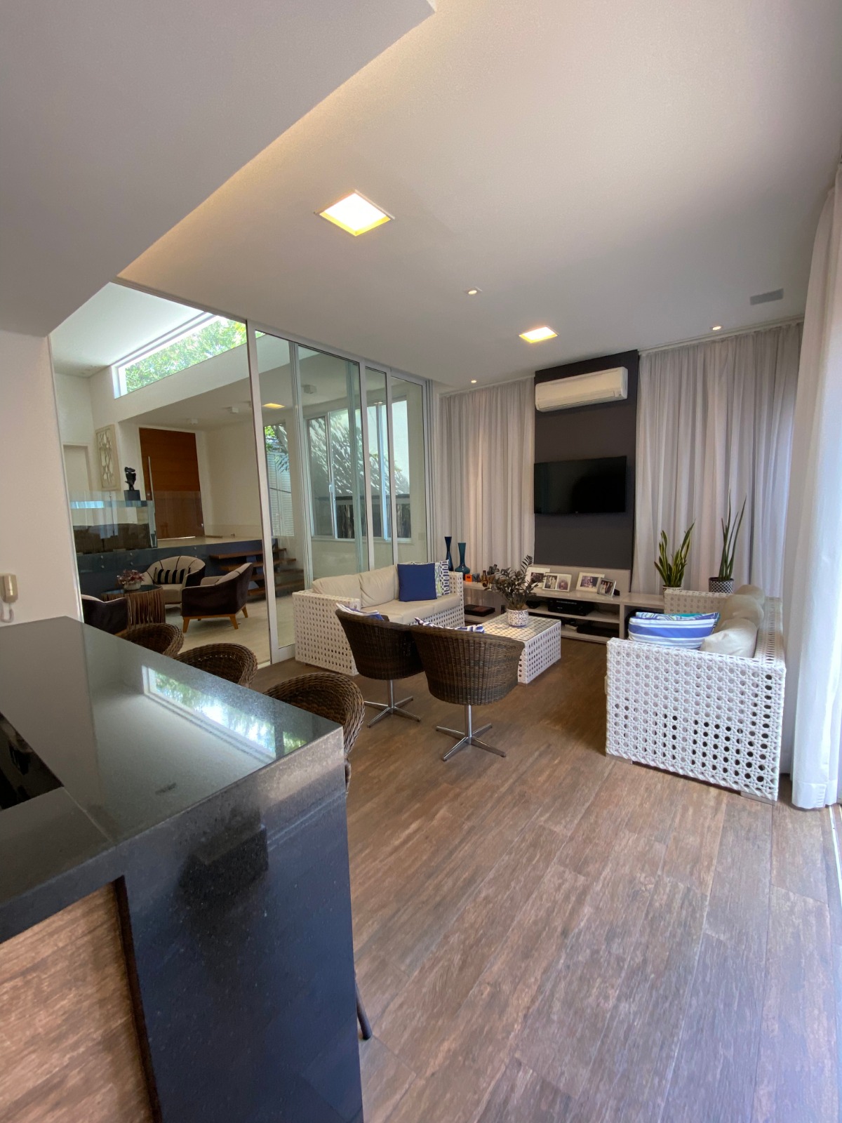 Imagem Casa de Condomínio com 4 Quartos à Venda, 413 m²em Loteamento Mont Blanc Residence - Campinas Imagem Casa de Condomínio com 4 Quartos à Venda, 413 m²em Loteamento Mont Blanc Residence - Campinas