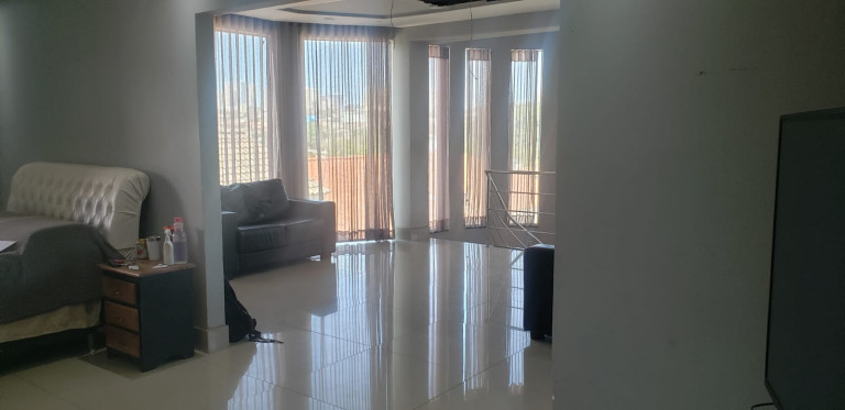 Imagem Casa com 4 Quartos à Venda, 538 m²em Setor Habitacional Vicente Pires - Trecho 3 - Brasília Imagem Casa com 4 Quartos à Venda, 538 m²em Setor Habitacional Vicente Pires - Trecho 3 - Brasília