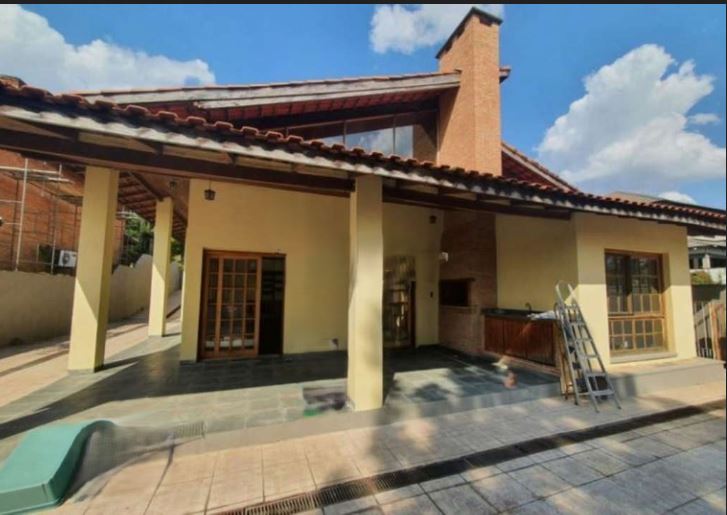 Casa com 5 Quartos à Venda, 472 m²em Alphaville - Santana de Parnaíba