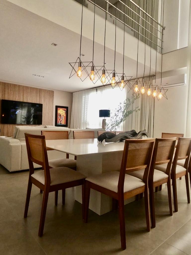 Imagem Apartamento com 4 Quartos à Venda, 220 m² em Jurerê Internacional - Florianópolis
