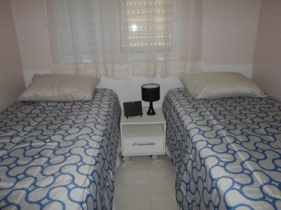 Imagem Apartamento com 2 Quartos para Alugar, 50 m² em Parque Reboucas - São Paulo