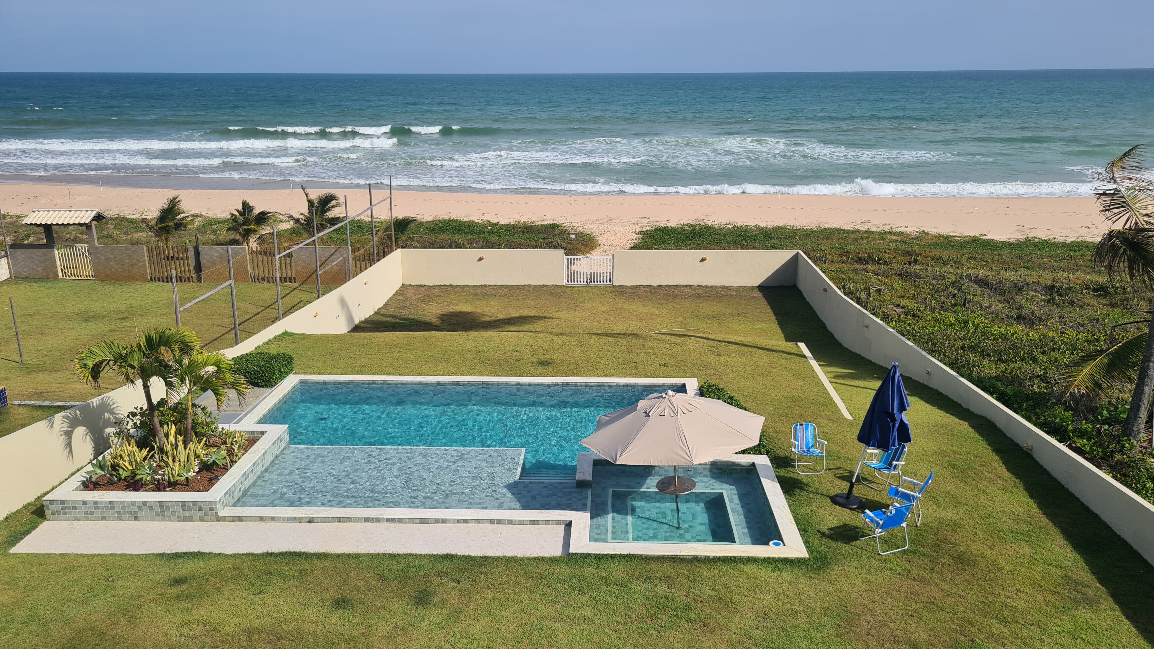 Imagem Casa de Condomínio com 4 Quartos à Venda, 1.120 m² em Barra do Jacuípe (Monte Gordo) - Camaçari