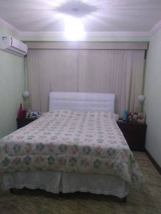 Imagem Casa com 3 Quartos à Venda, 242 m²em Fazendinha - Teresópolis