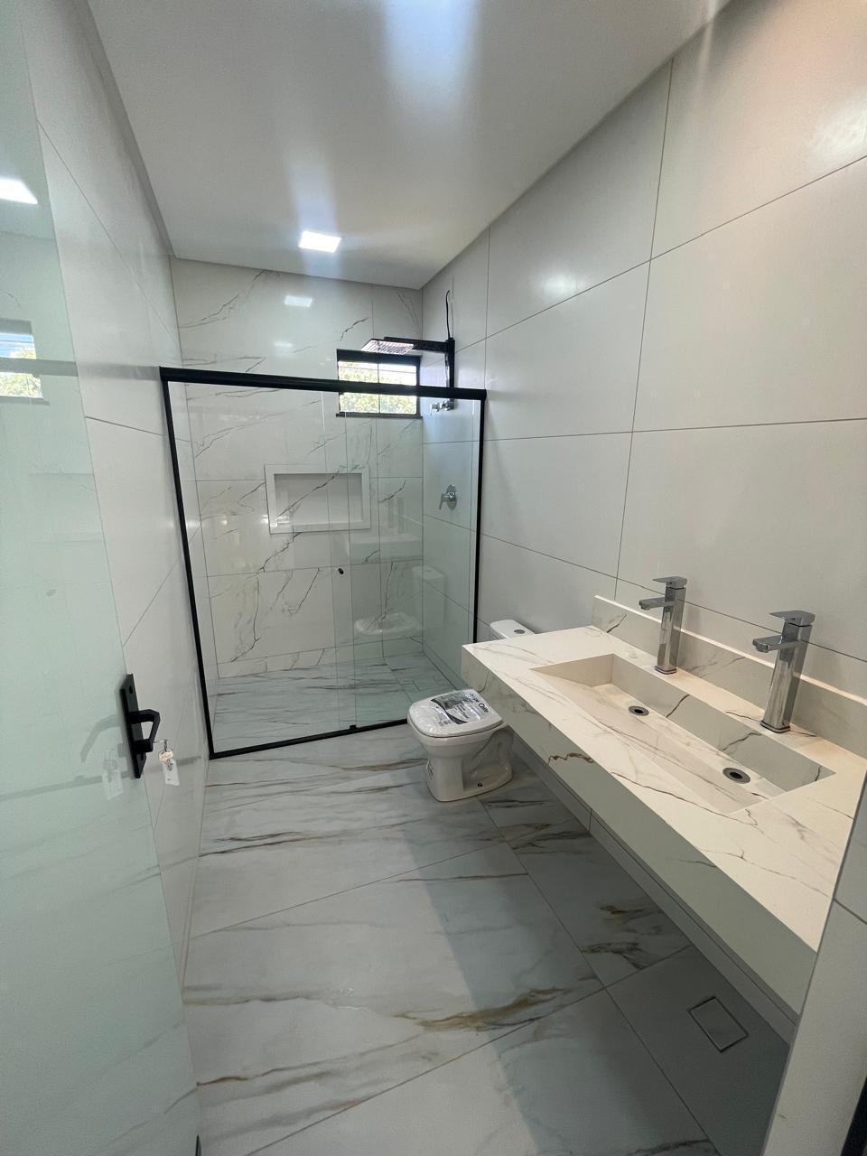 Imagem Casa com 3 Quartos à Venda, 148 m²em Jardim América - Goiânia