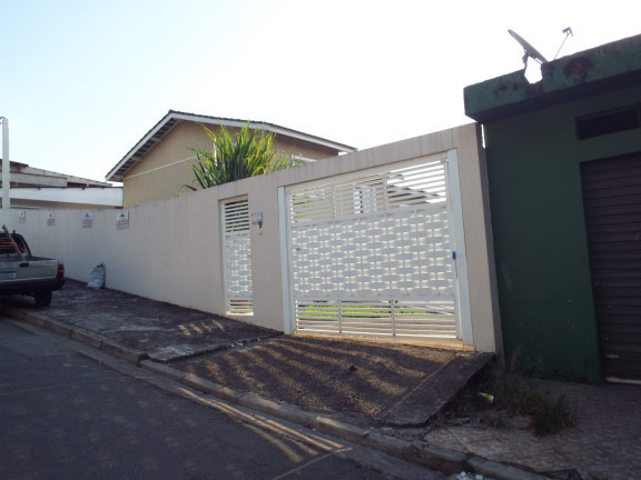 Sobrado com 2 Quartos à Venda,  em Jardim Velho Sanazar - Jandira