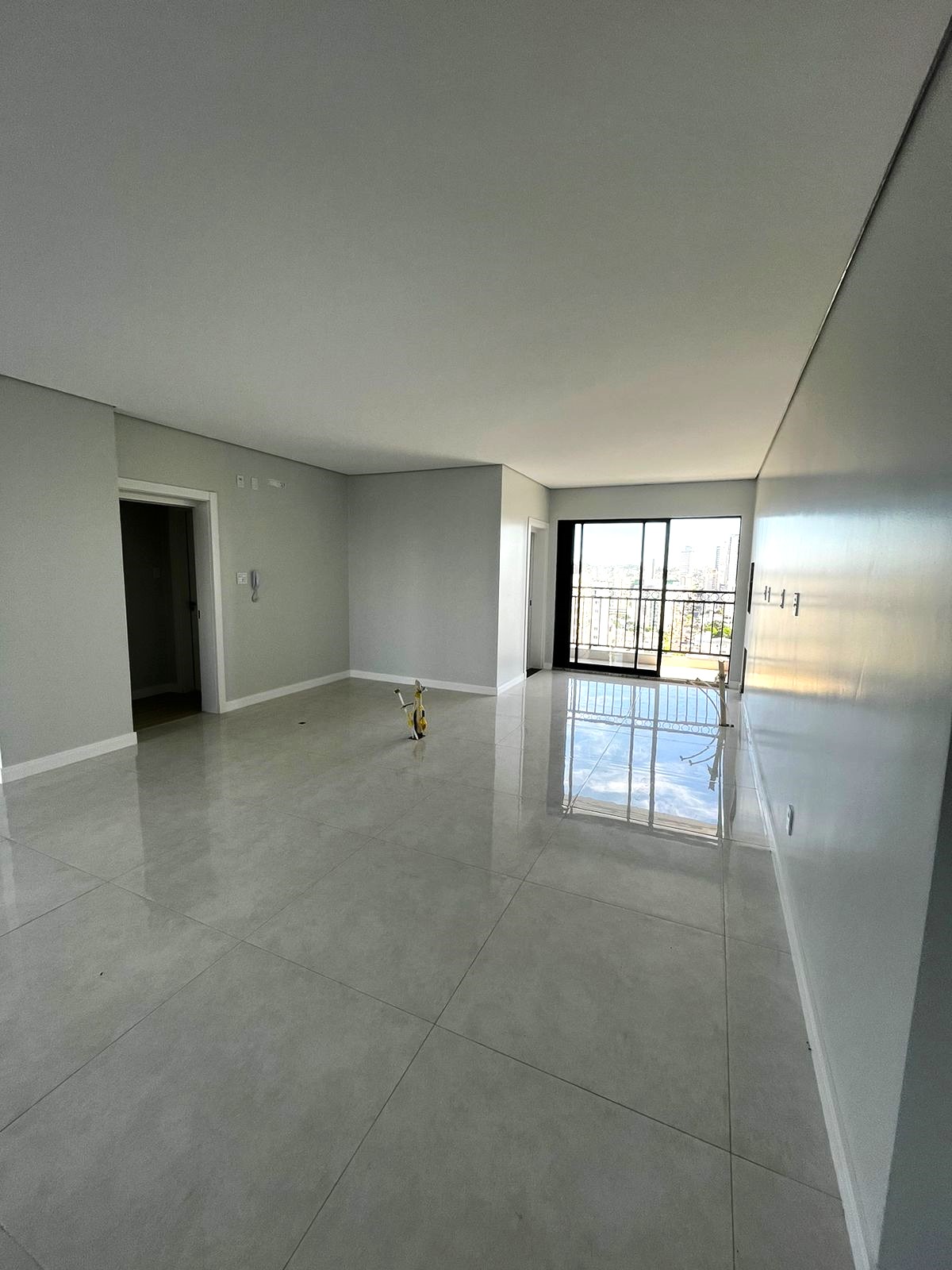 Imagem Apartamento com 3 Quartos à Venda, 184 m²em Presidente Médici - Chapecó