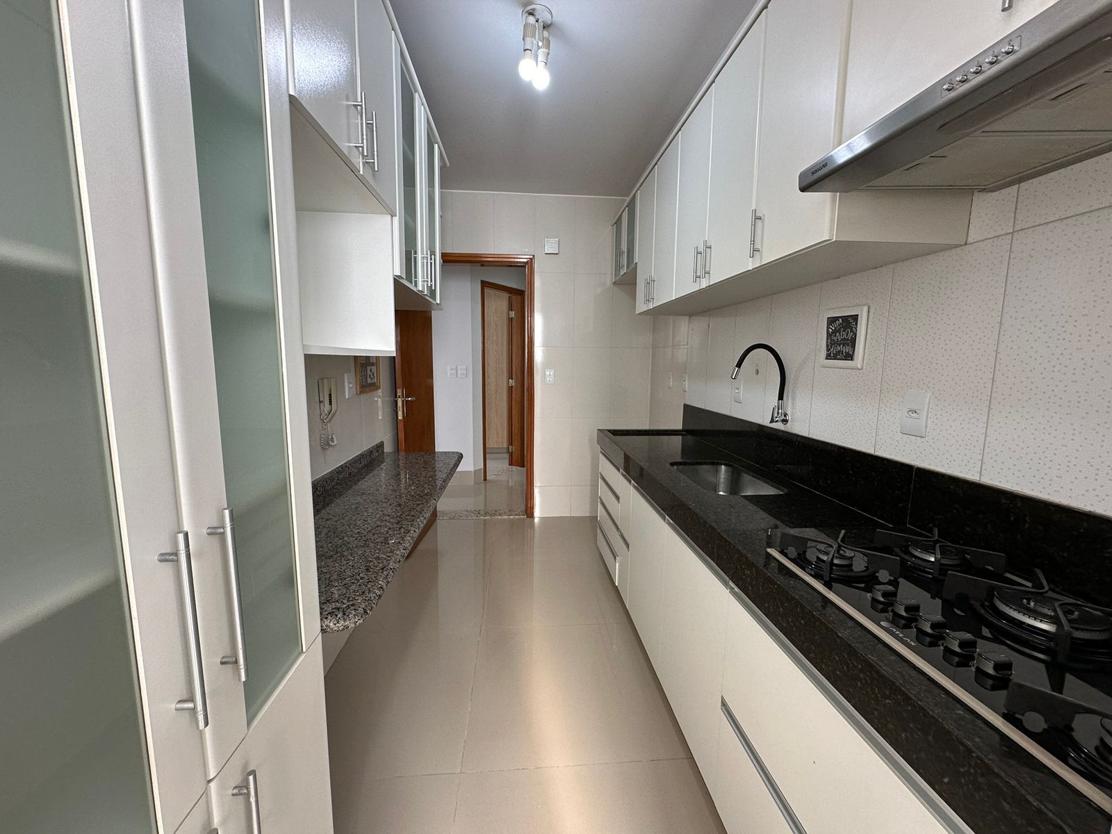 Imagem Apartamento com 2 Quartos à Venda, 93 m²em Residencial Porto Seguro - Goiânia Imagem Apartamento com 2 Quartos à Venda, 93 m²em Residencial Porto Seguro - Goiânia