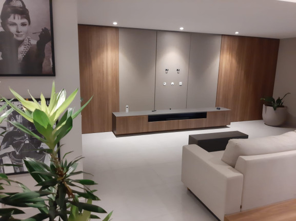 Imagem Apartamento com 2 Quartos à Venda, 76 m² em Itacolomi - Balneário Piçarras