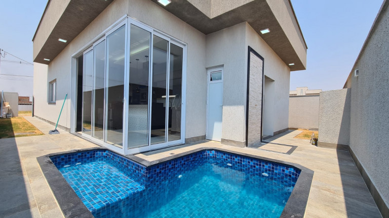 Imagem Casa de Condomínio com 3 Quartos à Venda, 151 m² em Parqville Pinheiros - Aparecida de Goiânia