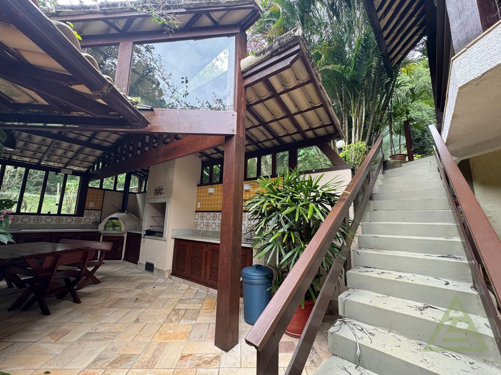 Imagem Casa de Condomínio com 4 Quartos à Venda, 273 m² em Cuiabá - Petrópolis Imagem Casa de Condomínio com 4 Quartos à Venda, 273 m² em Cuiabá - Petrópolis