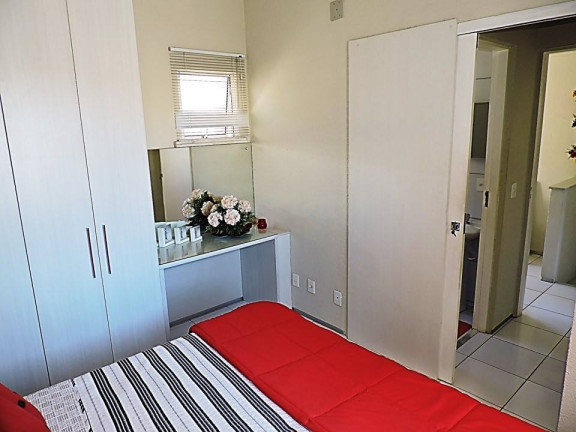 Imagem Casa de Condomínio com 2 Quartos à Venda, 80 m² em Siqueira - Fortaleza