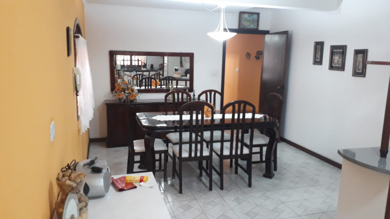 Imagem Sobrado com 3 Quartos à Venda, 300 m² em Jardim Brotinho - Jandira