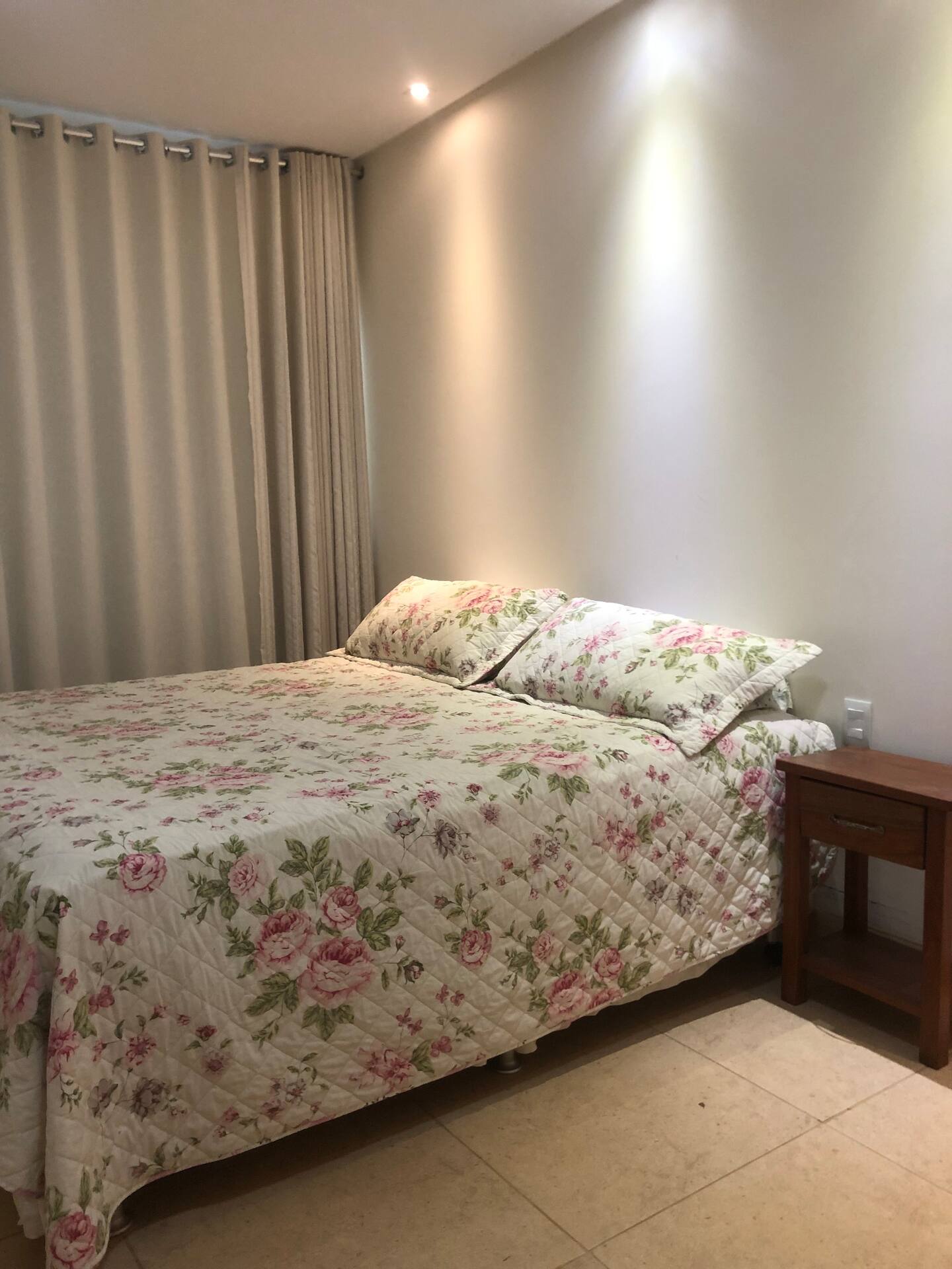 Imagem Casa de Condomínio com 3 Quartos à Venda, 247 m²em Fazenda Santa Branca - Terezópolis de Goiás