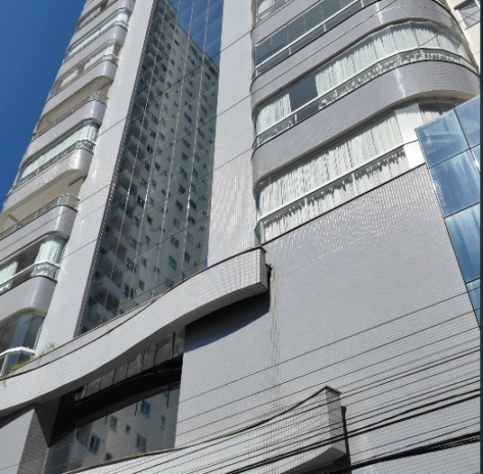 Imagem Apartamento com 3 Quartos à Venda, 98 m²em Pioneiros - Balneário Camboriú