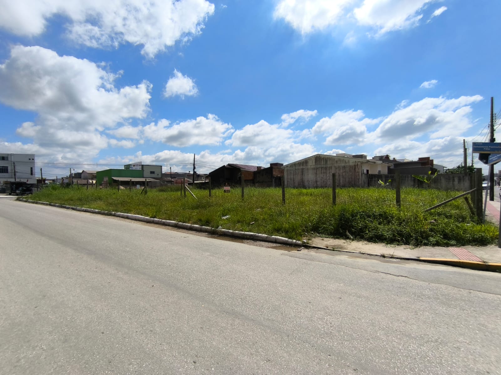 Imagem Terreno à Venda, 701 m²em Santa Regina - Itajaí Imagem Terreno à Venda, 701 m²em Santa Regina - Itajaí
