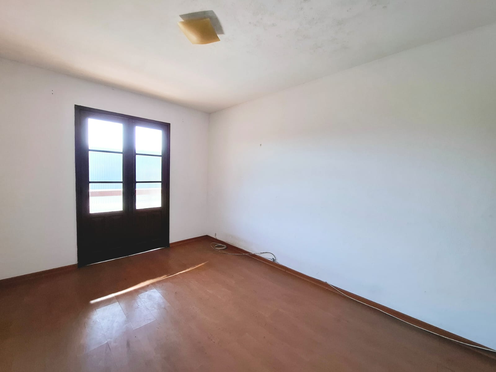 Imagem Casa com 2 Quartos à Venda, 106 m²em Tijuca - Teresópolis Imagem Casa com 2 Quartos à Venda, 106 m²em Tijuca - Teresópolis