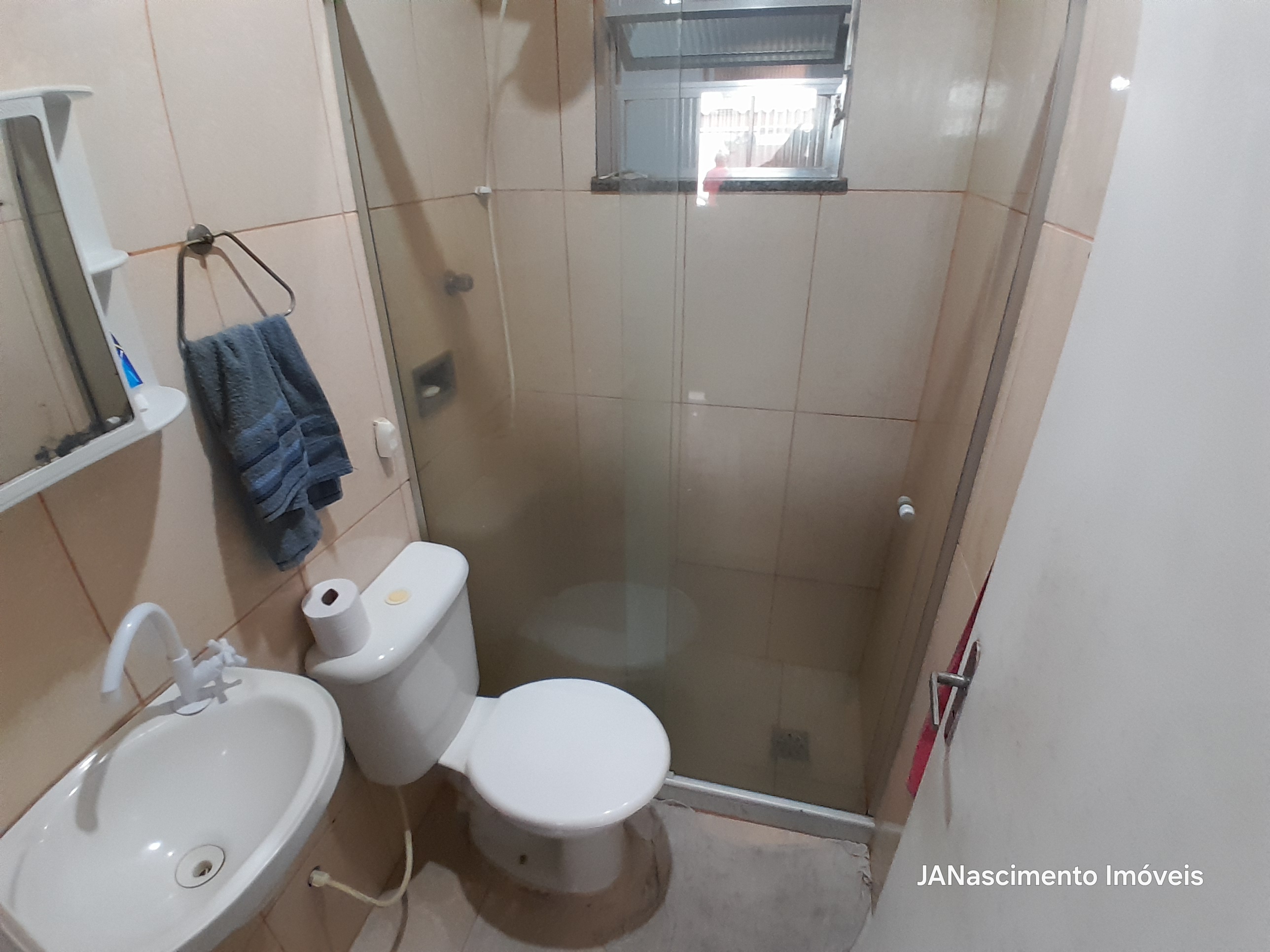 Imagem Casa de Condomínio com 2 Quartos à Venda, 54 m² em Bangu - Rio de Janeiro Imagem Casa de Condomínio com 2 Quartos à Venda, 54 m² em Bangu - Rio de Janeiro