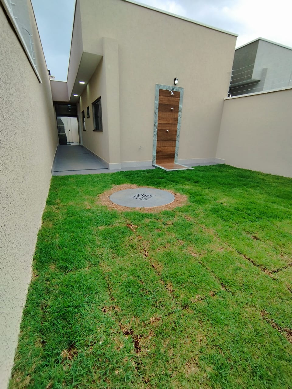 Imagem Casa com 2 Quartos à Venda, 85 m²em Jardim Himalaia - Aparecida de Goiânia