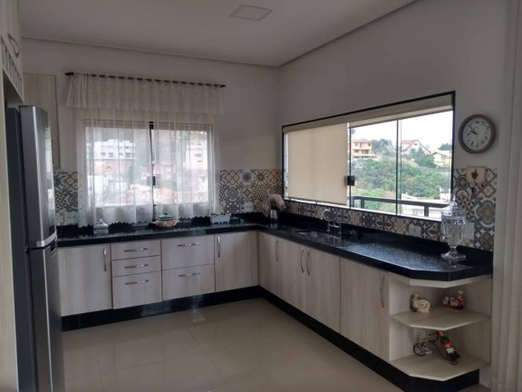 Imagem Casa com 5 Quartos à Venda, 350 m² em Centro - Poços de Caldas Imagem Casa com 5 Quartos à Venda, 350 m² em Centro - Poços de Caldas