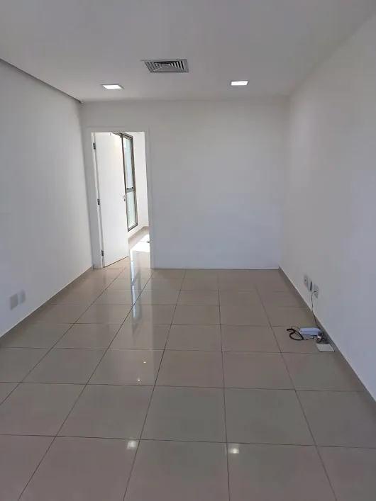 Imagem Sala Comercial à Venda ou Locação, 36 m²em Barra da Tijuca - Rio de Janeiro Imagem Sala Comercial à Venda ou Locação, 36 m²em Barra da Tijuca - Rio de Janeiro