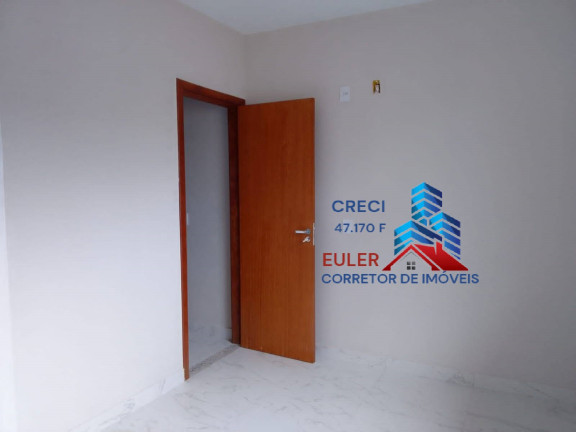 Imagem Sobrado com 2 Quartos à Venda, 75 m² em Londrina (São Benedito) - Santa Luzia