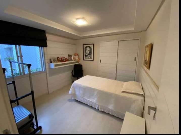 Imagem Apartamento com 2 Quartos à Venda, 80 m²em Batel - Curitiba