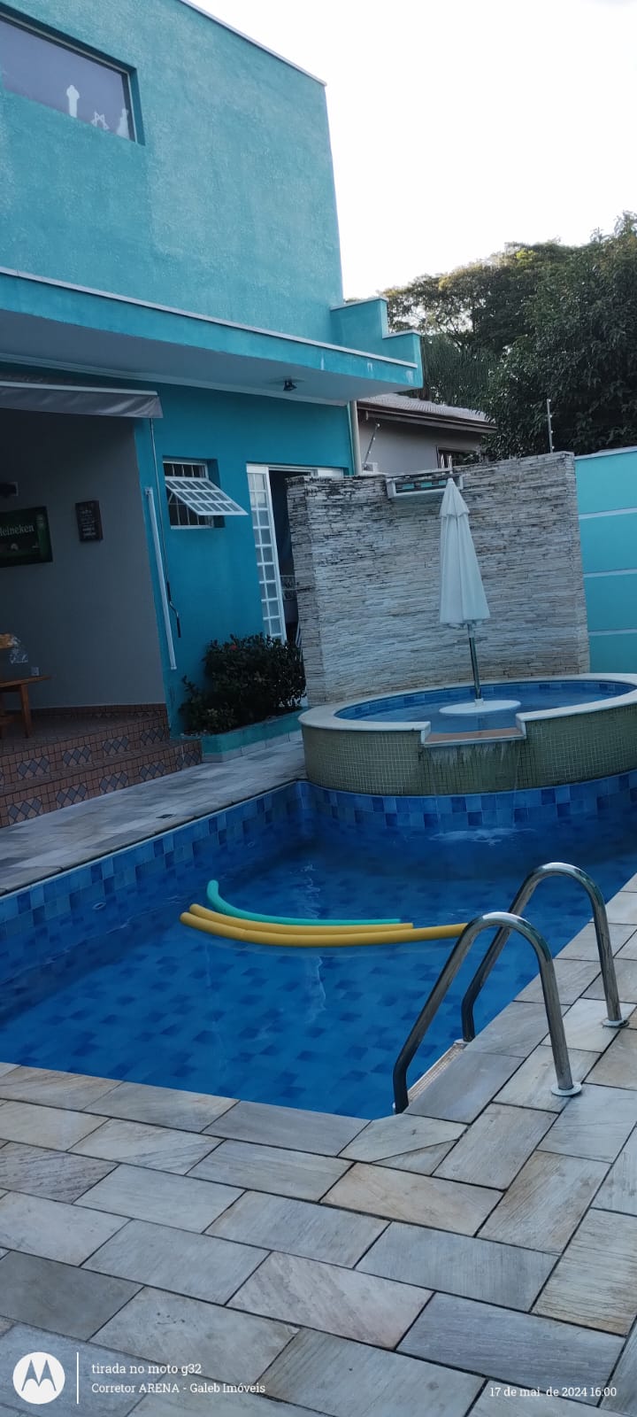 Imagem Casa com 4 Quartos à Venda, 194 m² em Jardim Floresta - Atibaia Imagem Casa com 4 Quartos à Venda, 194 m² em Jardim Floresta - Atibaia