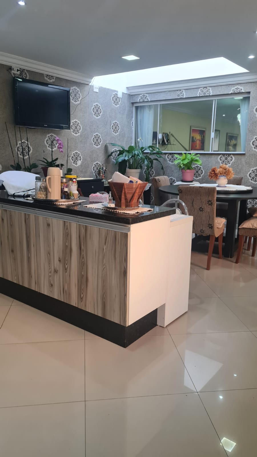 Imagem Casa com 3 Quartos à Venda, 400 m² em Portão - Curitiba