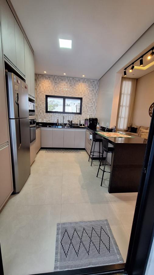 Imagem Casa de Condomínio com 3 Quartos à Venda, 135 m²em Parque Residencial Indaiá - Indaiatuba Imagem Casa de Condomínio com 3 Quartos à Venda, 135 m²em Parque Residencial Indaiá - Indaiatuba