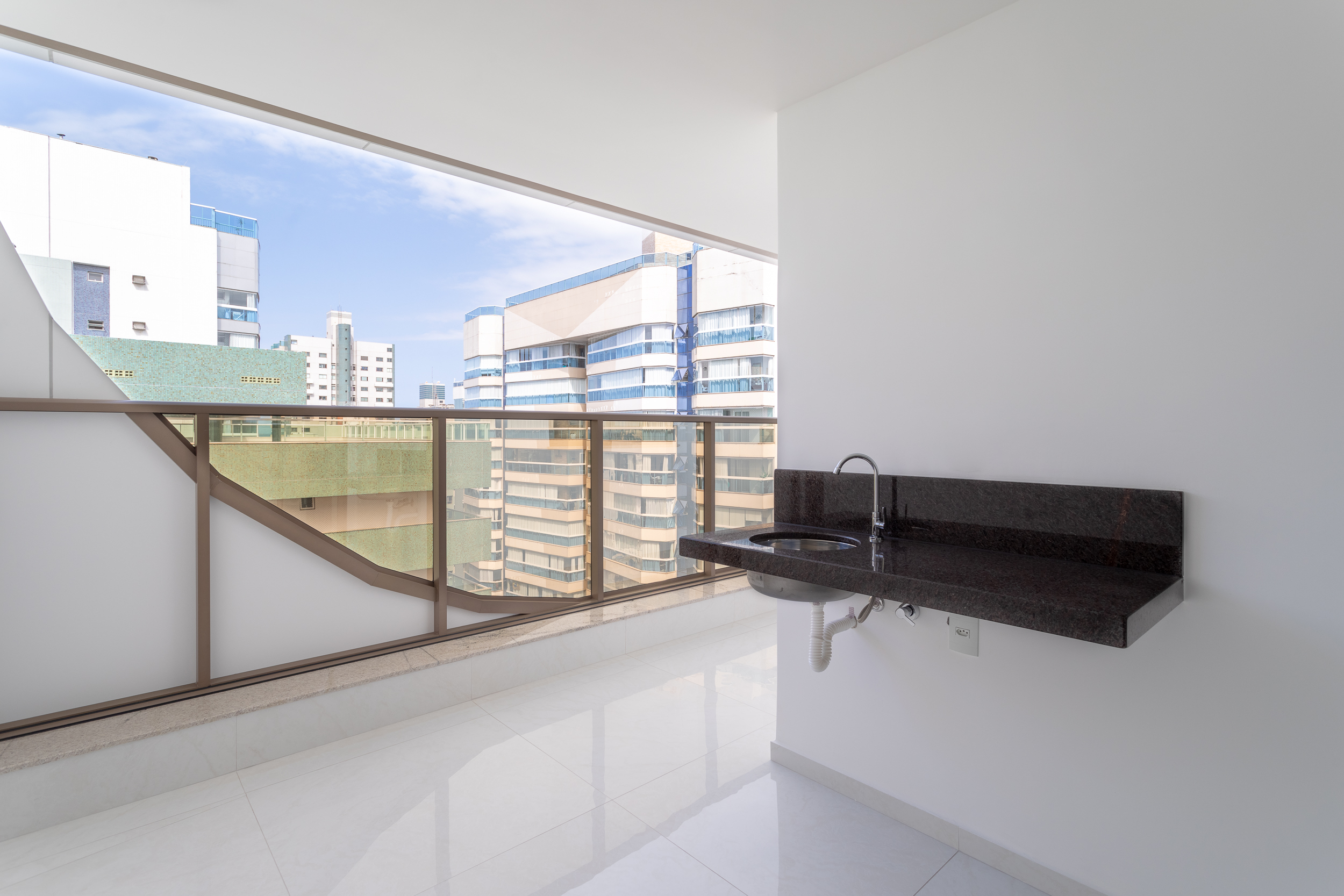 Imagem Apartamento com 3 Quartos à Venda, 100 m²em Praia da Costa - Vila Velha Imagem Apartamento com 3 Quartos à Venda, 100 m²em Praia da Costa - Vila Velha