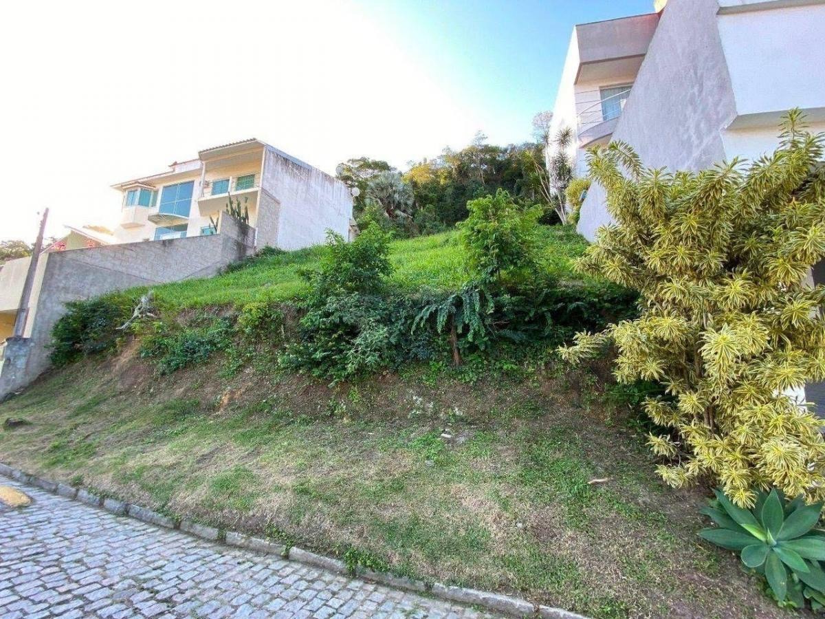 Imagem Terreno à Venda, 395 m²em Piratininga - Niterói Imagem Terreno à Venda, 395 m²em Piratininga - Niterói