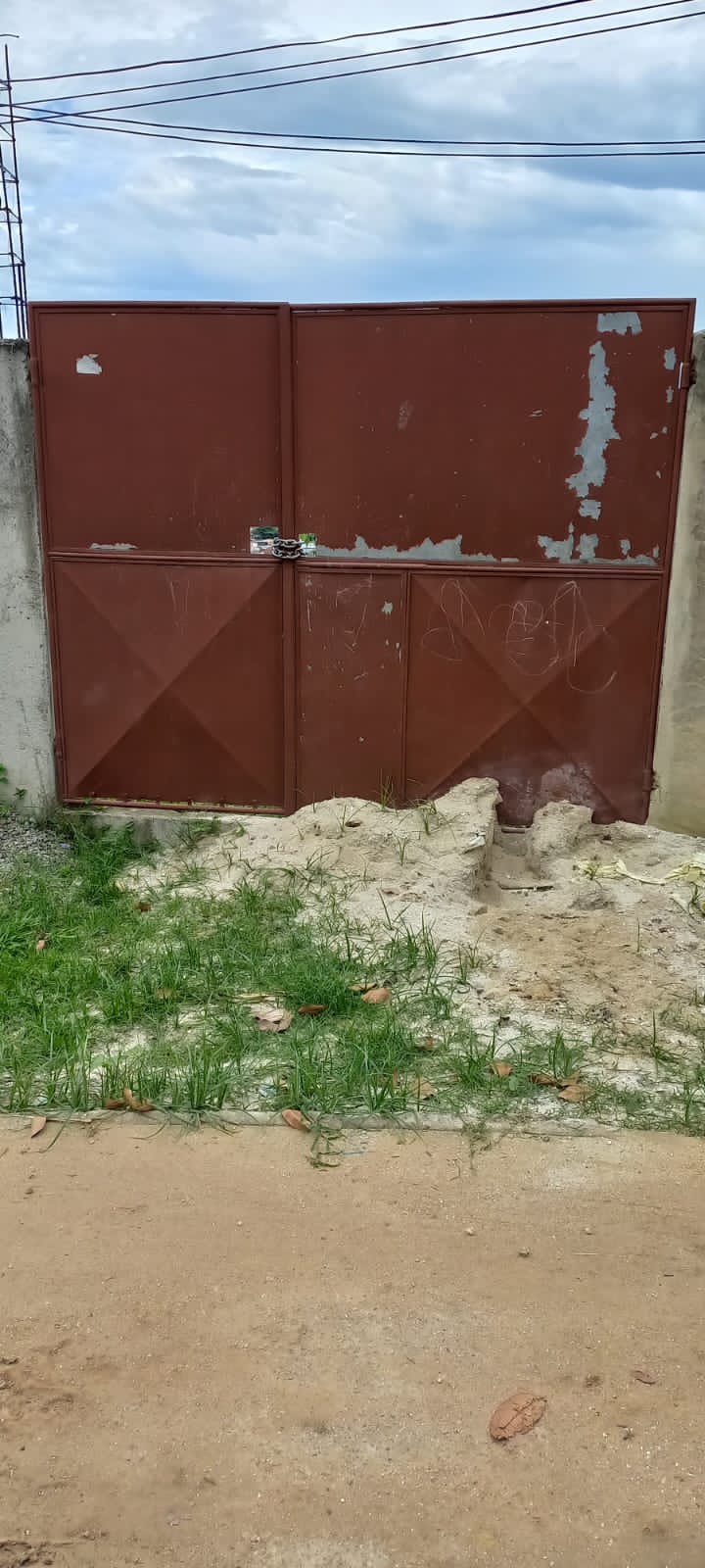 Imagem Terreno à Venda, 2 m²em Centro - São Gonçalo Imagem Terreno à Venda, 2 m²em Centro - São Gonçalo