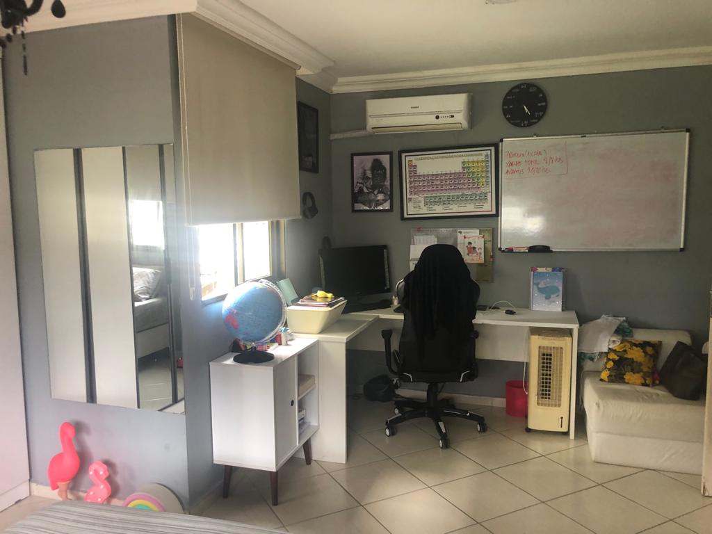 Imagem Casa com 4 Quartos à Venda, 400 m²em Piedade - Jaboatão dos Guararapes