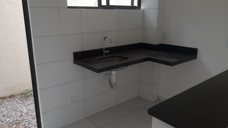 Imagem Casa de Condomínio com 2 Quartos à Venda, 77 m² em Ponta Negra - Natal