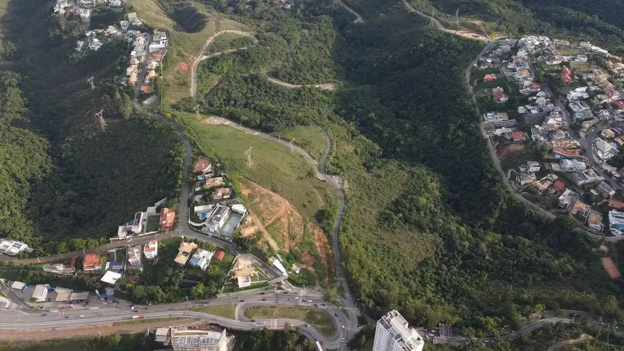 Imagem Terreno à Venda, 5.377 m² em - Imagem Terreno à Venda, 5.377 m² em -
