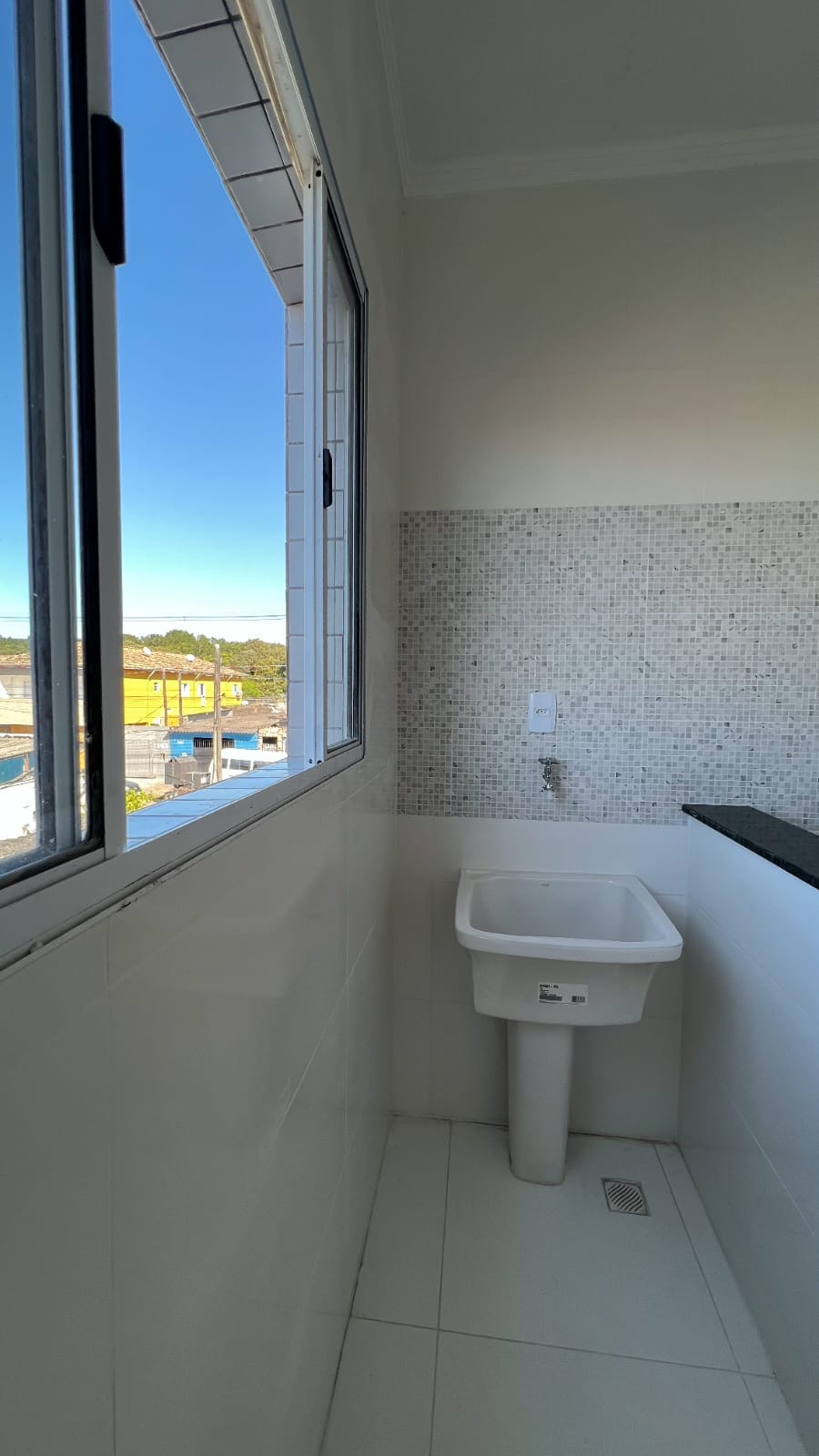 Imagem Casa de Condomínio com 2 Quartos à Venda, 50 m²em Melvi - Praia Grande Imagem Casa de Condomínio com 2 Quartos à Venda, 50 m²em Melvi - Praia Grande